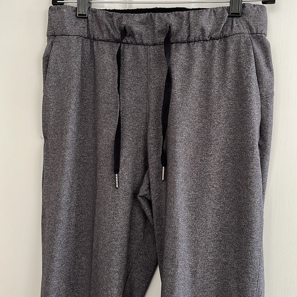 Lululemon On The Fly Pant Size 6 Gray - Picture 2 of 6